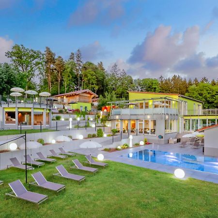 Hotel & Spa Reibener-Hof Konzell エクステリア 写真