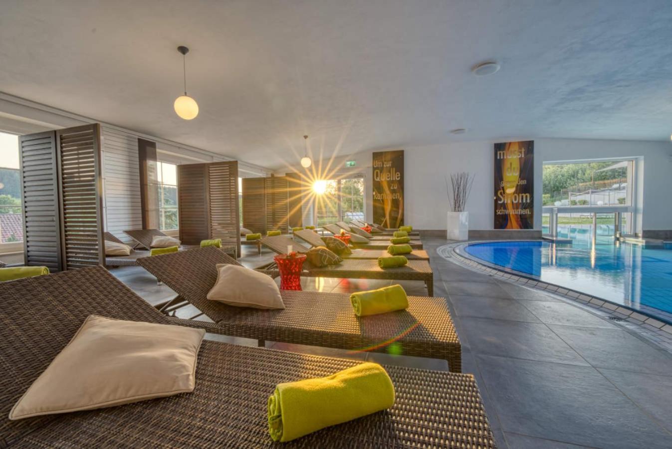 Hotel & Spa Reibener-Hof Konzell エクステリア 写真