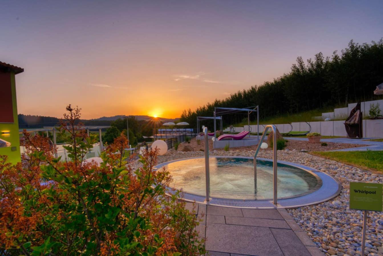 Hotel & Spa Reibener-Hof Konzell エクステリア 写真