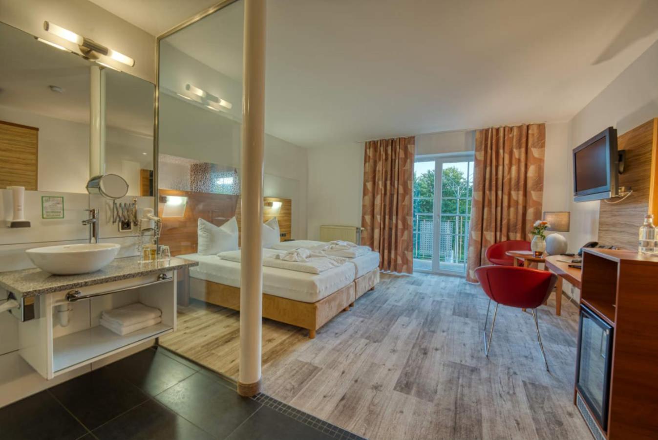 Hotel & Spa Reibener-Hof Konzell エクステリア 写真