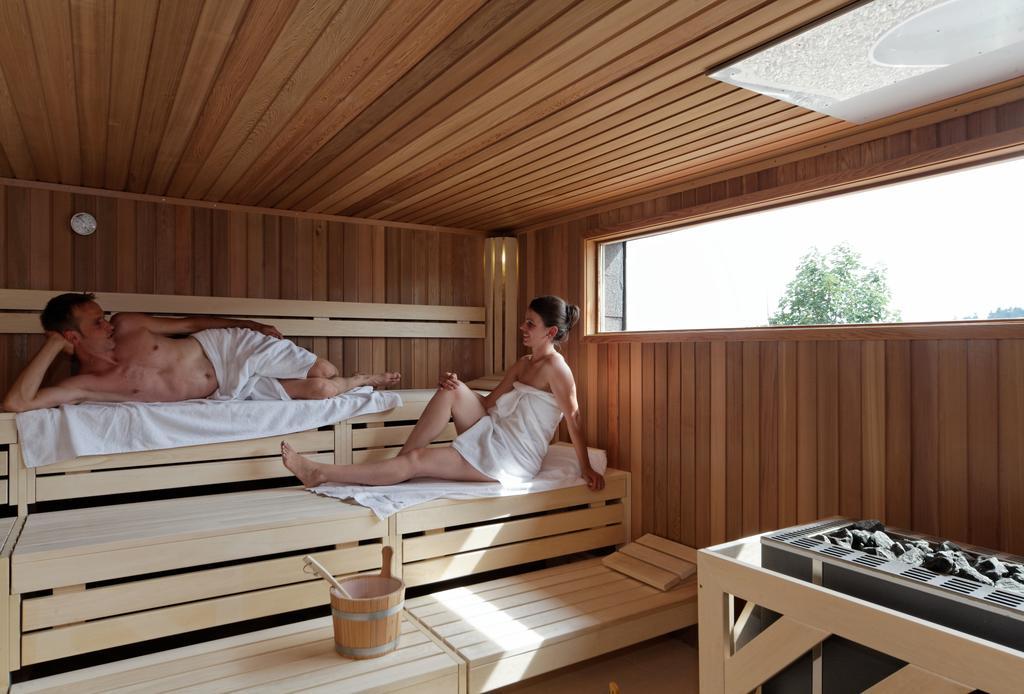 Hotel & Spa Reibener-Hof Konzell エクステリア 写真